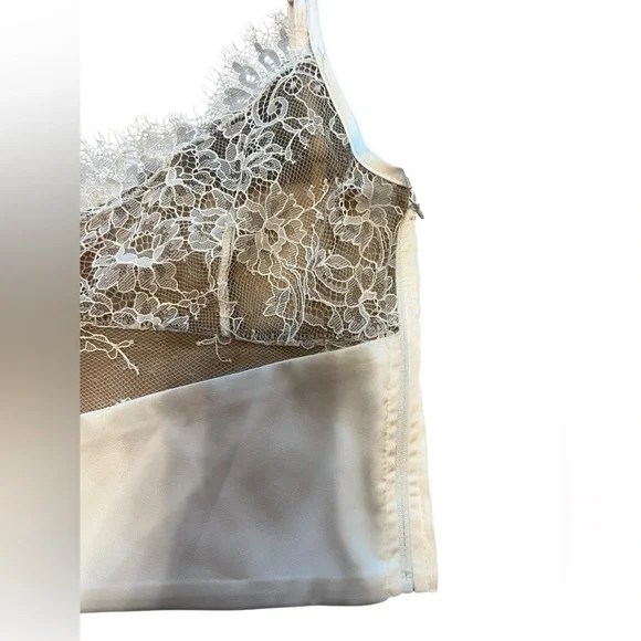 Oh Polly Bria Lace Panel Cami Top in Ivory - Picture 6 of 11